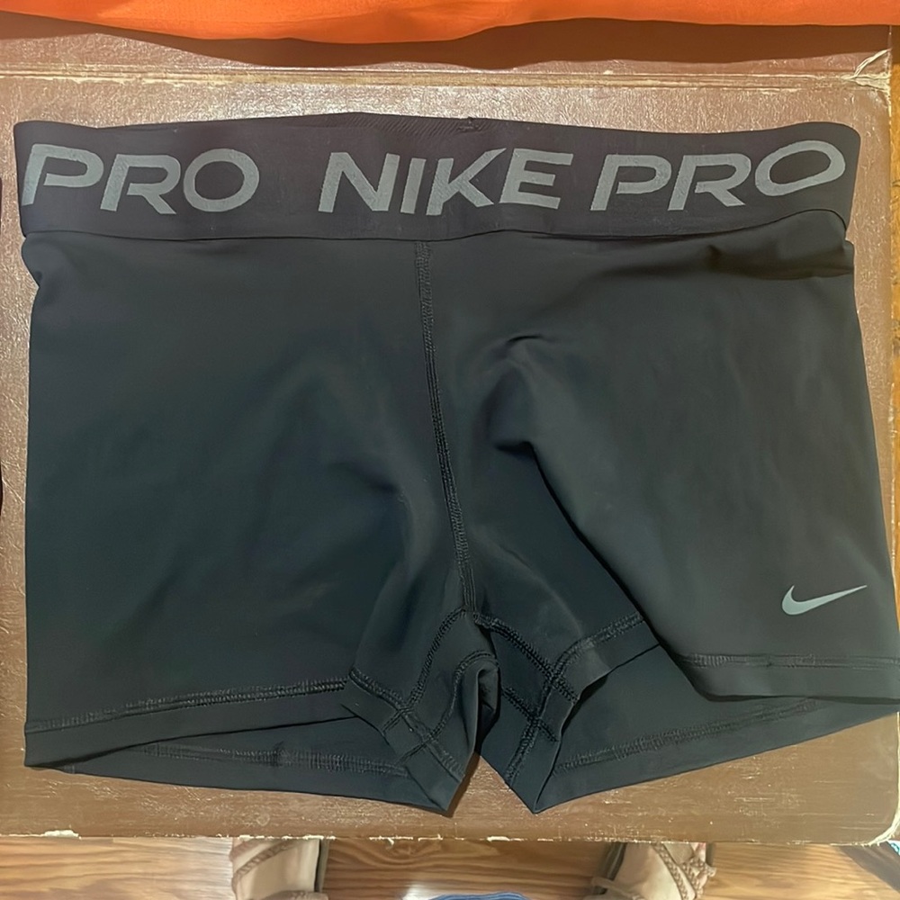 NWOT Nike Pro Women's 3" Spandex Shorts: Size L (12-14).